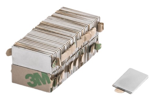 Neodymový magnet 15x5x1 mm s 3M lepiacou páskou 10 ks