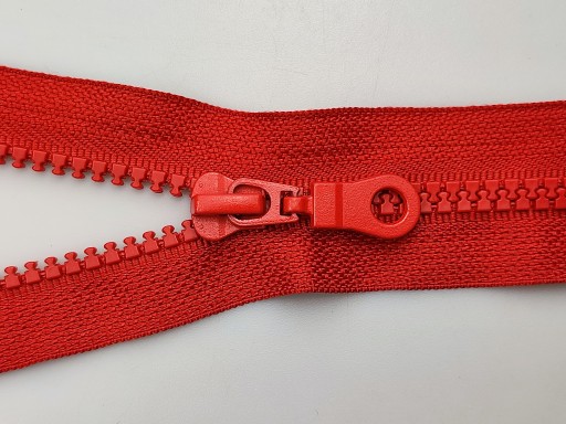Deliaci zámok #5 červený 65 cm