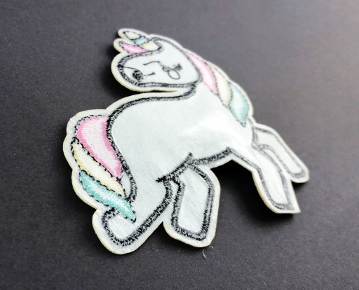 UNICORN nažehľovací TERMO jednorožec REFLEXNÝ
