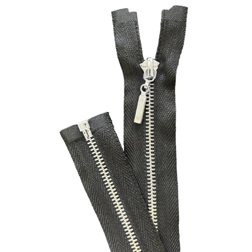 TENKÝ KOVOVÝ Zips VT0 70 cm STRIEBORNÝ 1 ks.