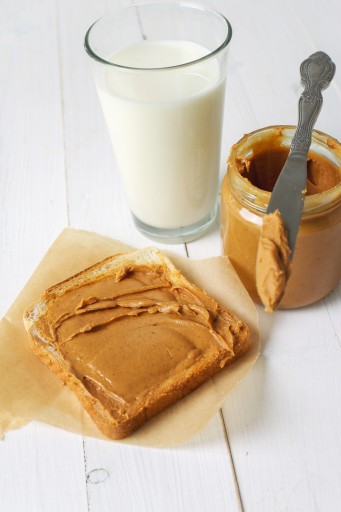 ARAŠIDY ARAŠIDY 500 g, PRAŽENÉ BEZ SOLI