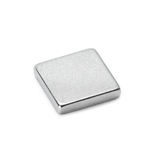 NEODYMIOVÉ MAGNETY 5x5x1,5 mm 10 ks.