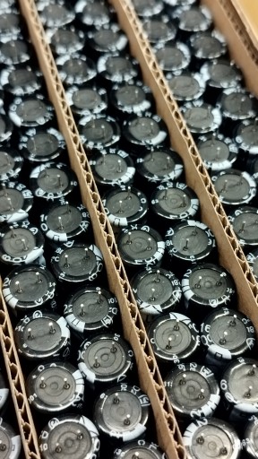 2200uF 16V 12,5x25 LoEsr