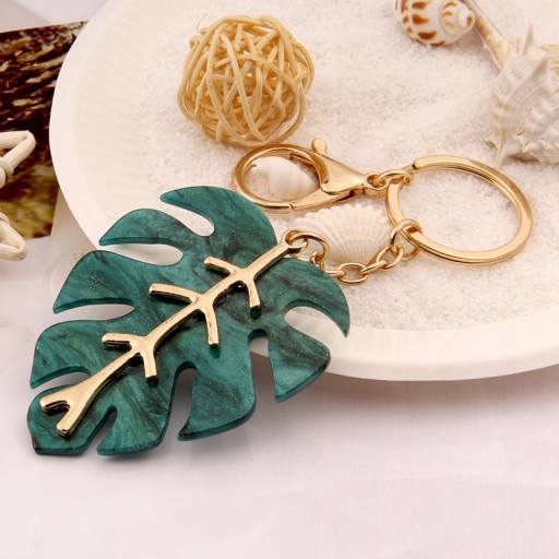 KĽÚČENKA Prívesok na kľúče Monstera Gold