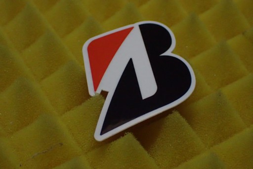 NÁLEPKA BRIDGESTONE NÁLEPKA 4,9 x 4,5 cm