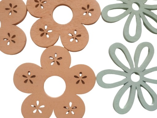 Drevené mini FLOWERS jarný mix farieb 12 ks. scrapki