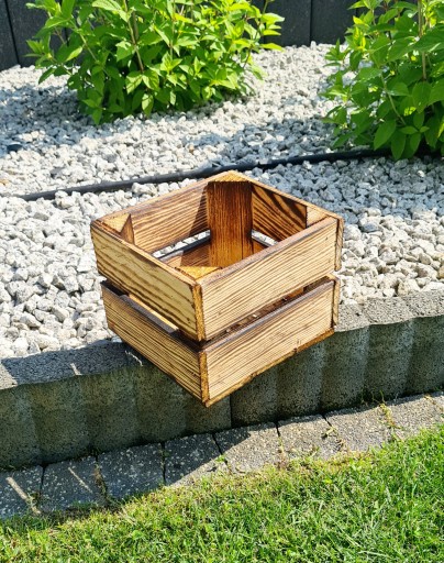 Drevený horiaci box 22x20x15