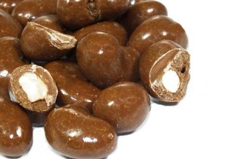 Kešu oriešky v čokoláde s čili 100g