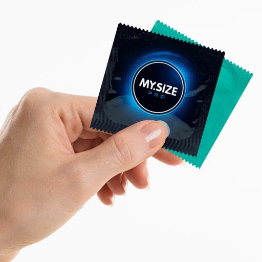 MY.SIZE Pro CONDOMS 45 mm tesne priliehajúce, navlhčené, 3 ks.