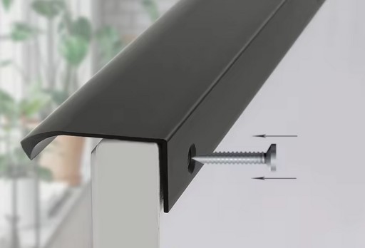 HRANOVÁ ÚCHYTKA ČIERNA KUCHYŇSKÁ SKRINKA ÚCHYTKA ZÁSUVKOVÝ NÁBYTOK 128mm