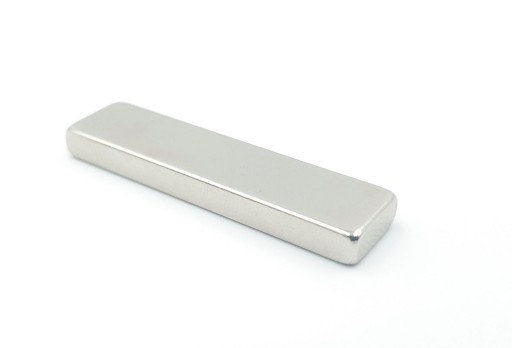 NEODYMOVÝ MAGNET 40x10x4 mm TANIER SILNÁ Tyč, obdĺžnikový, LOVEC