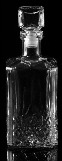 KARAFA 0,5L KRISTA S KORKOM NA WHISKY, VÍNO, LIKÉRY, VODU, 500ML DARČEK