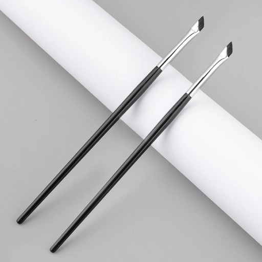 Šikmý štetec na líčenie obočia, očné linky a linky henou od Seol Cosmetics