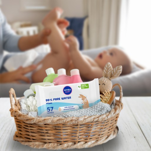 Nivea Baby biologicky odbúrateľné obrúsky 99% Pure Water 57 ks
