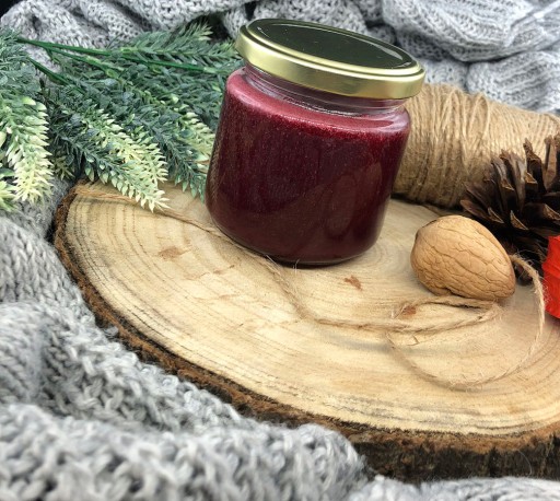 KRÉMOVÝ MED s čiernymi ríbezľami 220g POĽSKO
