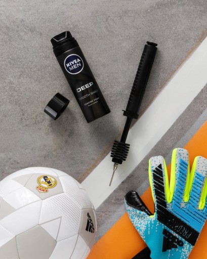 Pena na holenie Nivea Men Deep Smooth Pena na holenie 200