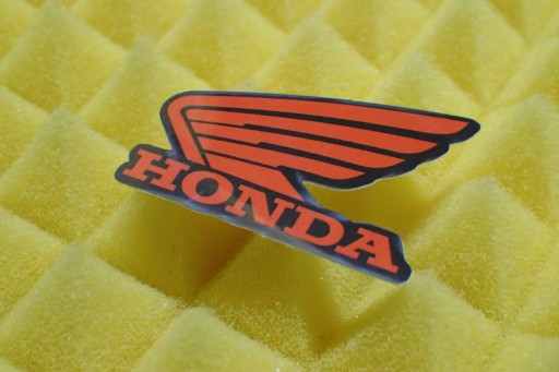 NÁLEPKA HONDA NÁLEPKA 4,4 x 3,6 cm