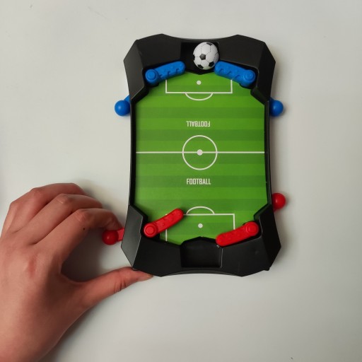 FUTBAL MIKULÁŠKY DARČEK ŠKOLA ZRUČNOSTNÁ HRA FUTBAL DETI