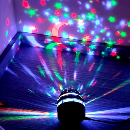 NOČNÁ LAMPA STARS PROJEKTOR OTOČNÁ LED LAMPA 360 PRE USB