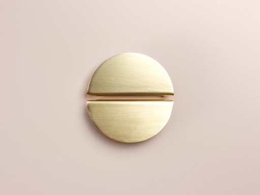 ÚCHYTKA NA NÁBYTOK MOON GOLD 64mm - POLKRUH 96mm