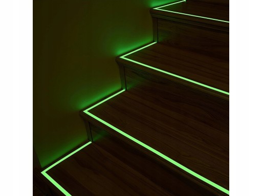 Fluorescenčná páska svietiaca v tme 3m