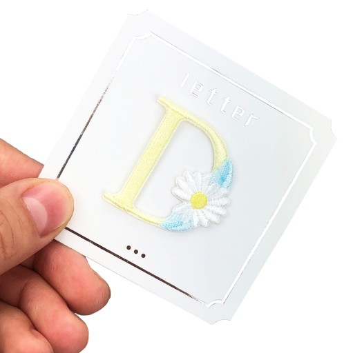 Opätovne použiteľné NÁLEPKY Písmeno D vyšívané kvety DIY