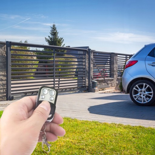 UNIVERZÁLNE AUTOKOPÍROVACIE DIAĽKOVÉ OVLÁDANIE PRE ALARMOVÚ BRÁNU