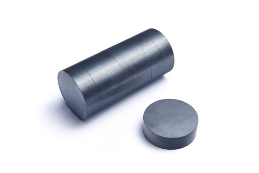 Cylindrický feritový magnet MW 32x10 F30