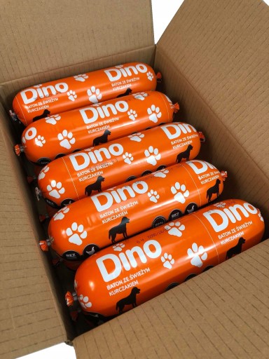 DINO tyčinka mokrého krmiva pre psov s kuracím mäsom 900 g