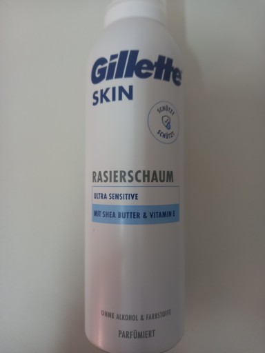 GILLETTE SKIN Pena na holenie 240 ml Ultra Sensitive