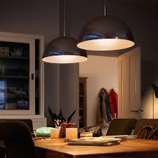 LED GUĽOVÁ ŽIAROVKA P45 2700K 2,5W E27 250lm