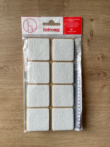 Samolepiaca plstená podložka 38x38mm 8 ks