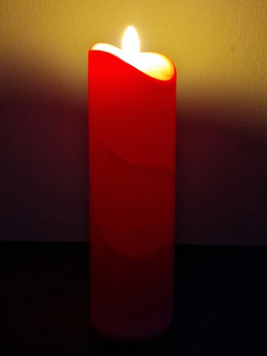 VLOŽKA SVIEČKY EFEKT LED PLAMEŇA 17,5 cm ČERVENÁ SVIEČKA POUŽÍVANÁ NA BATÉRIE R6