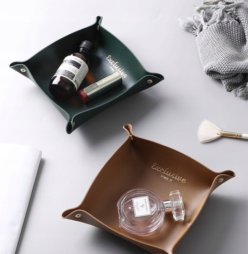 Organizérový zásobník na uloženie kľúčov od telefónu, šperkov a drobností