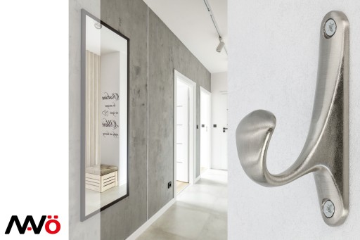 INOX HÁK NA VEŠIACI NA OBLEČENIE NA DREVO, MASÍVNY LOFT RETRO