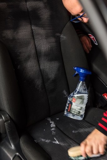 Autoland AP čistič na čalúnenie 670ml