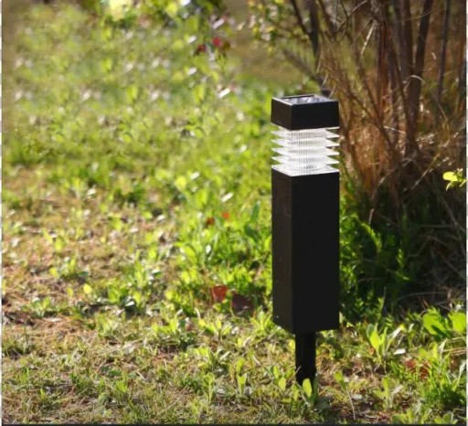 LED solárne svietidlo, zapustený štvorcový stĺpik, záhradná dekorácia, vstupy na terasu, P-301