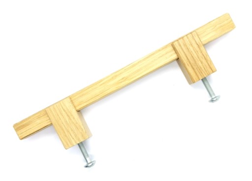 NÁBYTKOVÁ ÚCHYTKA ZÁBRADĽKA MASIV DUB L-160MM