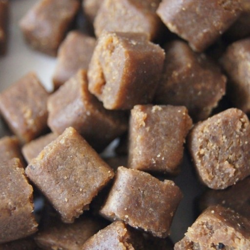 Alpha Spirit pochúťkové kocky pre psov PEČEŇ 50g