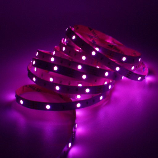 Farebný RGB LED pásik 5050 7,2W/1m 12V na meter