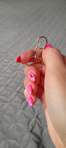 KĽÚČENKA NA RYBIE KRABINKY 22mm STRIEBORNÝ NIKEL