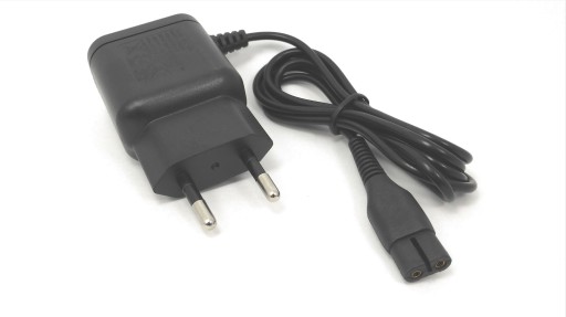 PHILIPS Nabíjací kábel s jednou čepeľou / napájacím adaptérom pre holiace strojčeky