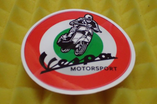 NÁLEPKA VESPA NÁLEPKA 7,7 x 7,7 cm