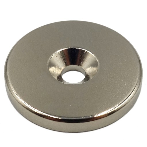 Neodymový magnet 20x7/3,5x3 mm N42 ROCK S OTVOROM PRE SILNÚ SKRUTKU