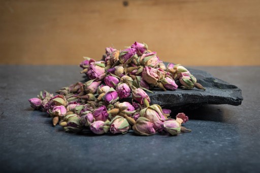 Lahodný čajový doplnok ROSE BUDDS Rose Bud 25g