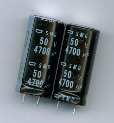 4700uF 50V 4700 µF 50 V NIPPON SMG (2 KS) ELEKTROLYTICKÝ KONDENZÁTOR