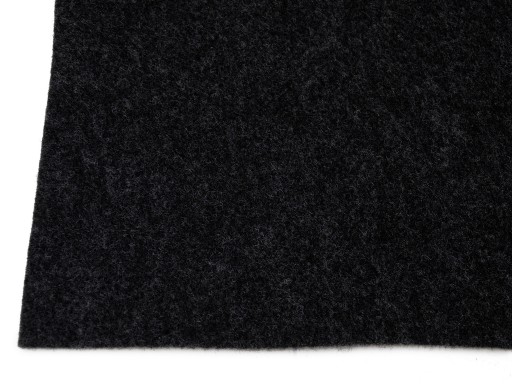 GRAFITOVÁ PLSTEŇ 400g 4mm TUHÁ, NENATAŽNÁ LESK 160x50 KVALITA! RÔZNY