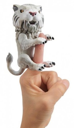 FIGERLINGS INTERAKTÍVNY TIGER TIGER SILVERTOOTH Wowwee 40 interakcií