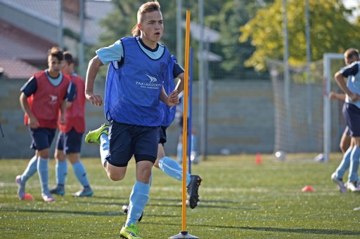 Fixka na mládežnícky futbal - červená