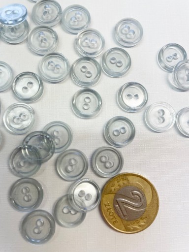Malé gombíky, 50 kusov, béžová matná